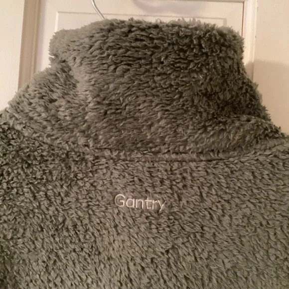 Vuori Gray Utility Jacket - Picture 5 of 5